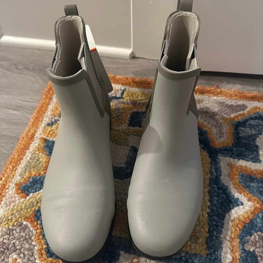BOGS Steel Toed Shoes